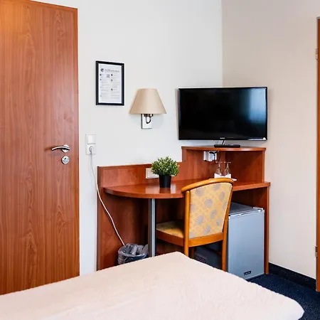 Отель Georgshof 3*